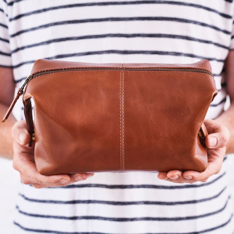 Classic Tan Leather Wash Bag image