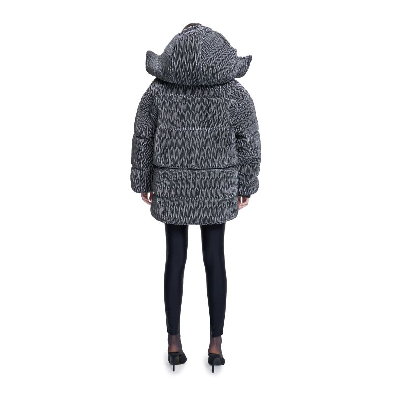 Khelan Puffer Jacket In Gray image