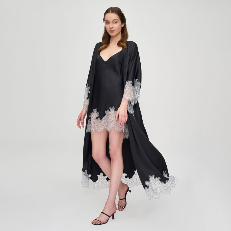 Lace Detailed Maxi Robe - Black&White Lace image