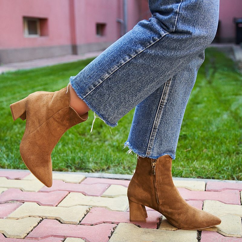 Ankle boots lara discount