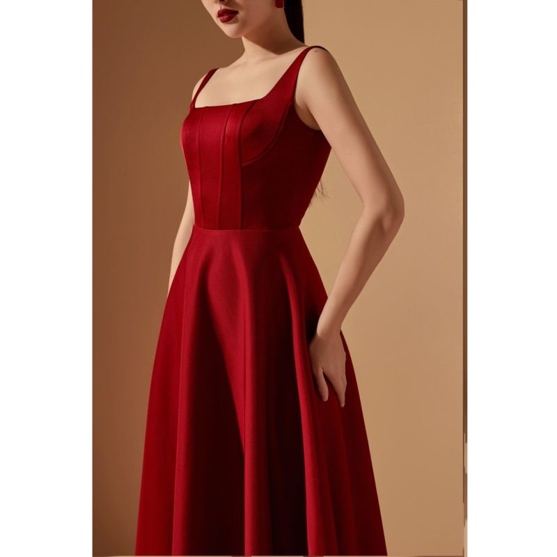 Liliana Taffeta U-Line Dress - Red image