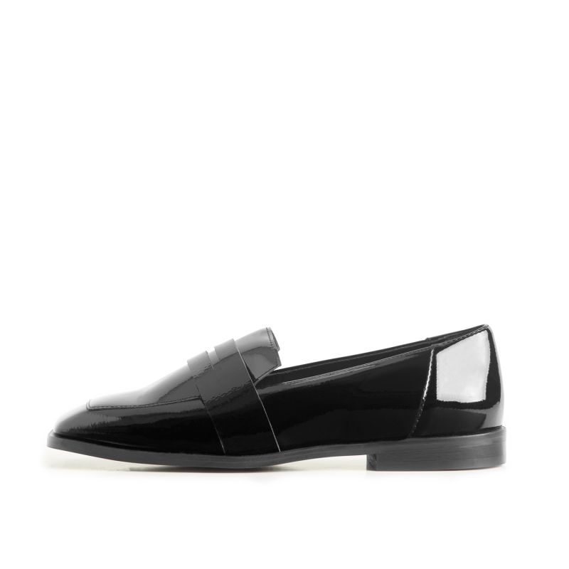 Loafer Square Black image