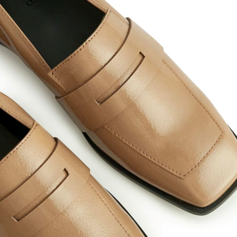 Loafer Square Taupe image