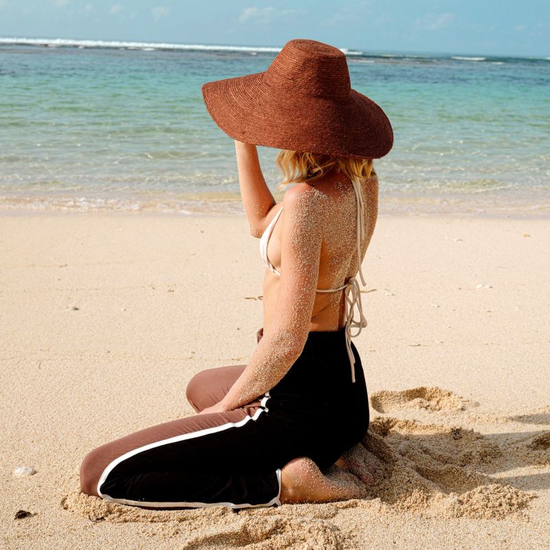 Riri Jute Straw Hat In Burnt Sienna image