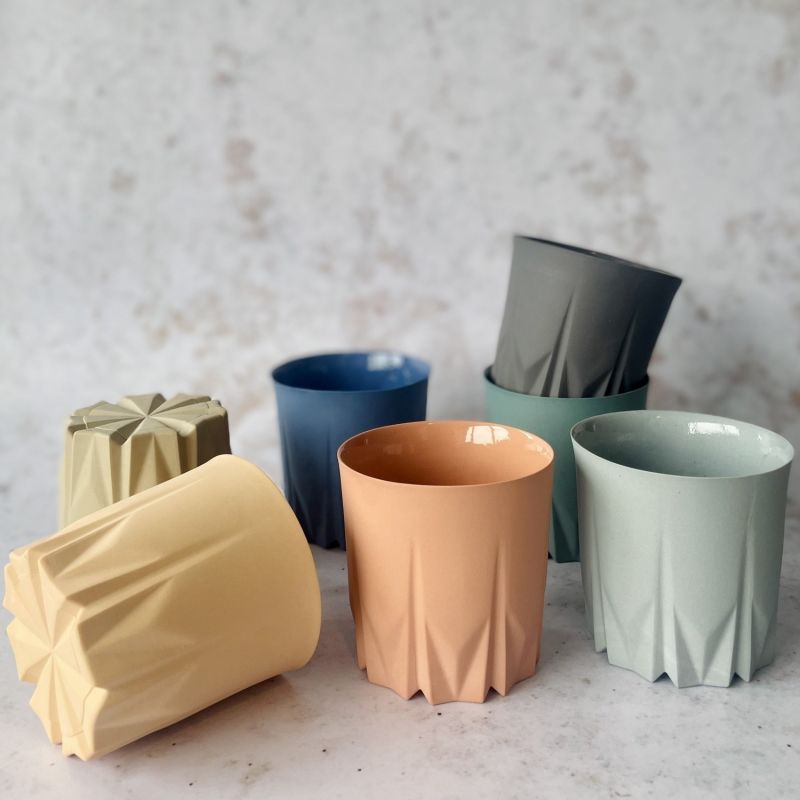 Porcelain Handmade Cup-Crystal-Orange & | Wolf Fine Badger Coffee | Atelier Macaron Kaase