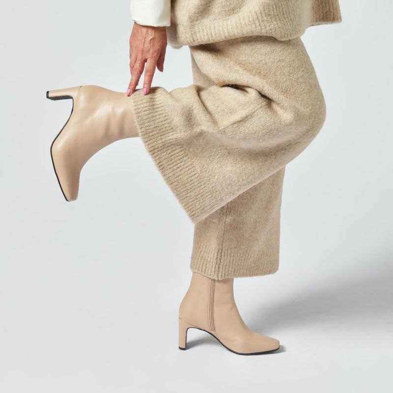 Vegan Ankle Boots Fontana Beige image