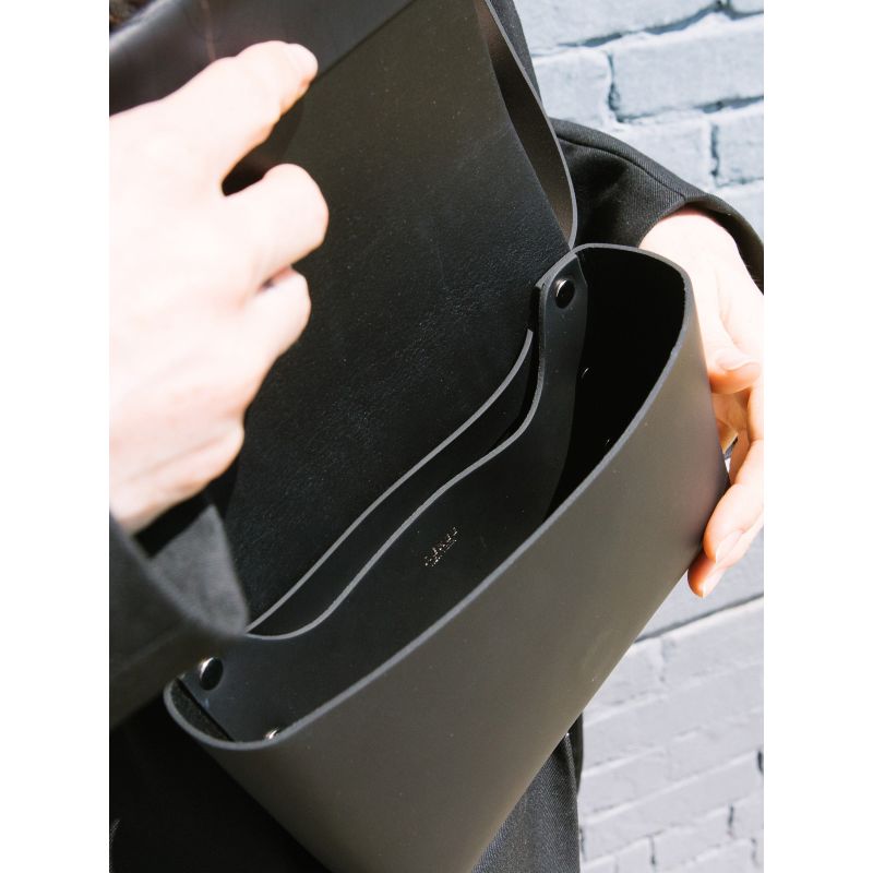 Minimal Leather Travel Belt Bag- Black image