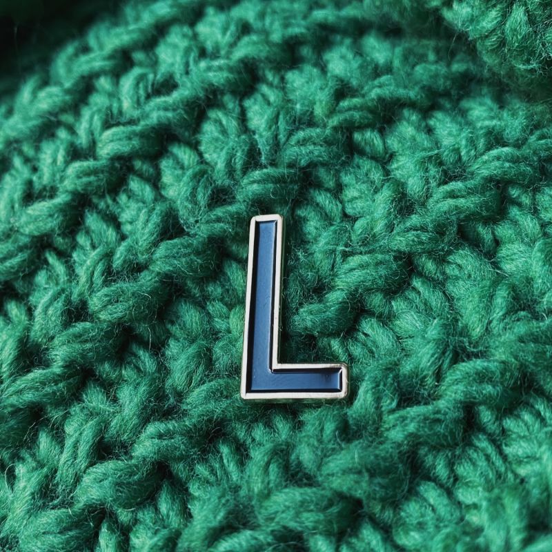 Enamel Letter L Pin image