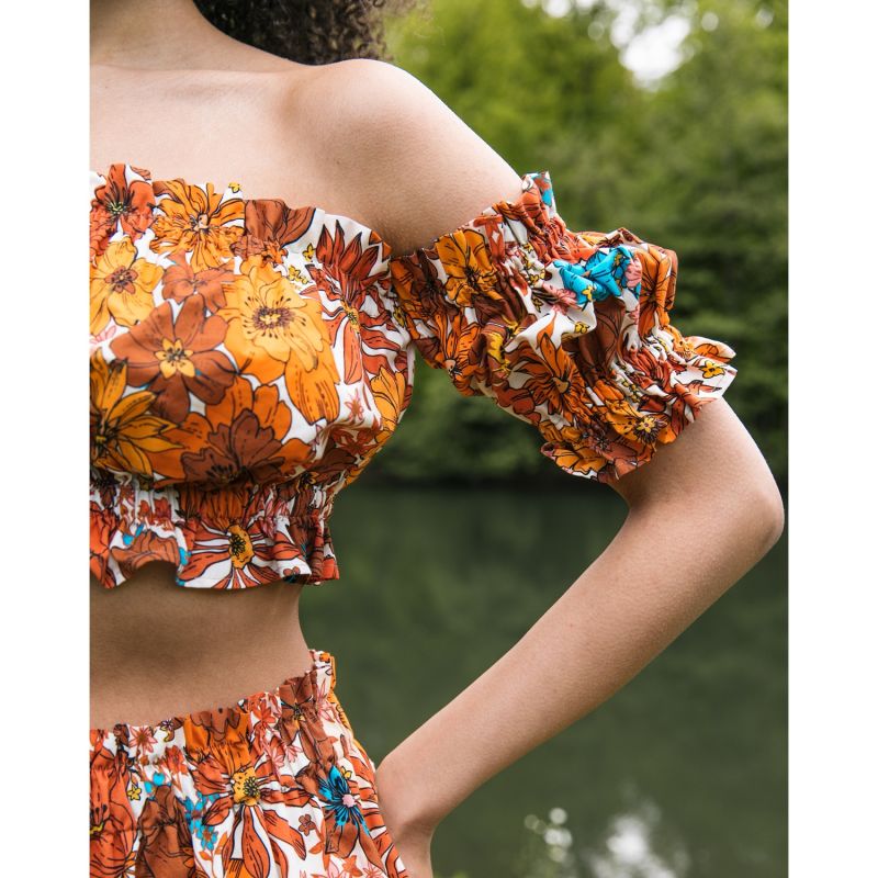 The Emmy Bardot Top In Brown 70S Floral image