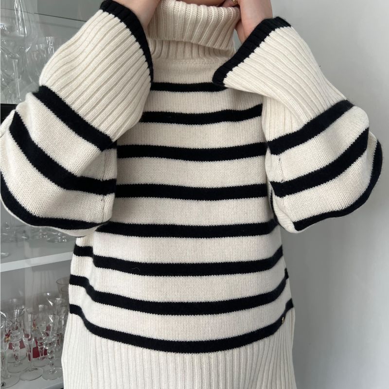 Naomi Chunky Pure Cashmere Pullover With Turtle Neck And Stripes, Off White With Black Stripes image