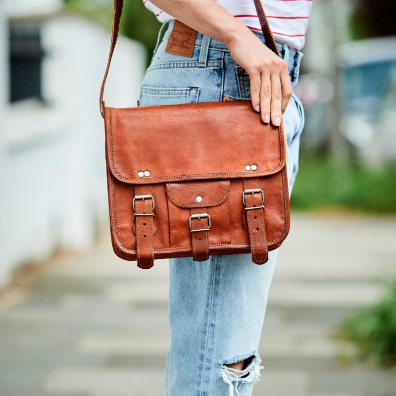 Vida Vintage Leather Day Satchel image