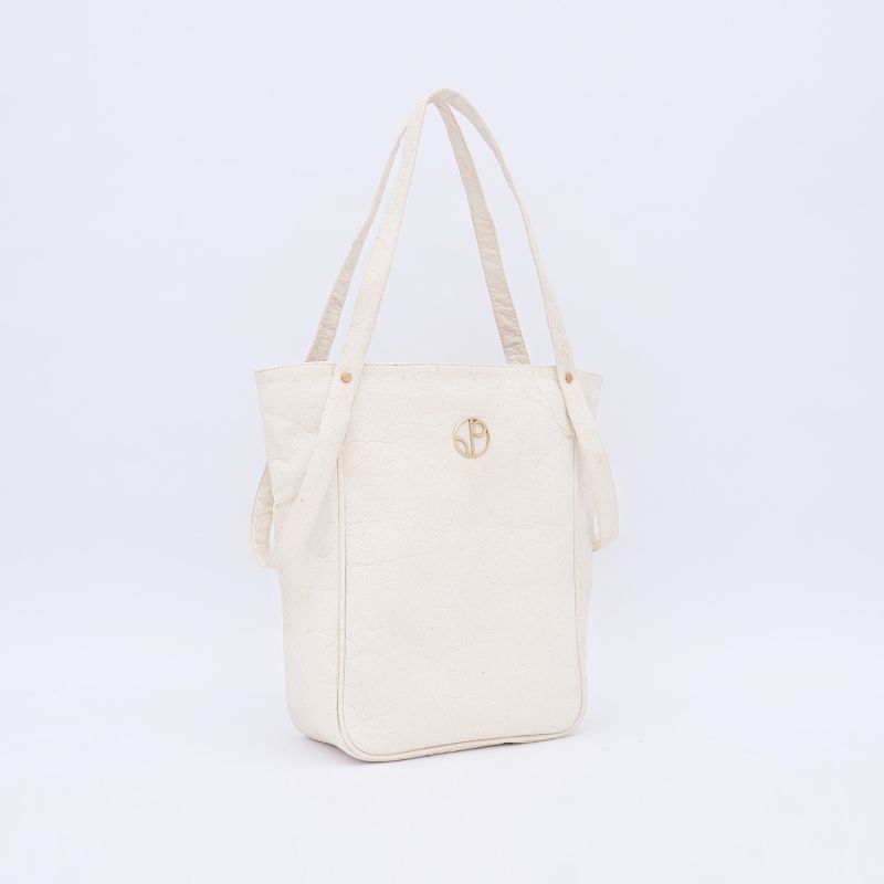 Tokyo PiñAtex Tote Bag In Latte White image