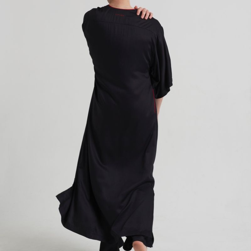 Vegan Silk Bamboo Kaftan Black image