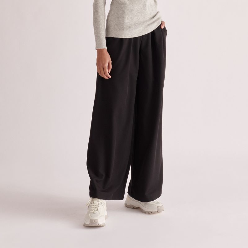 Belted Pleated Trousers