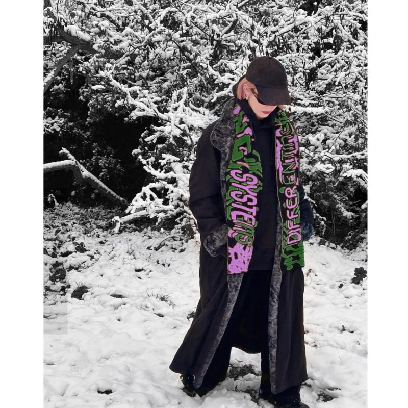 Odd Wiring Wool & Cashmere Scarf Purple & Green image