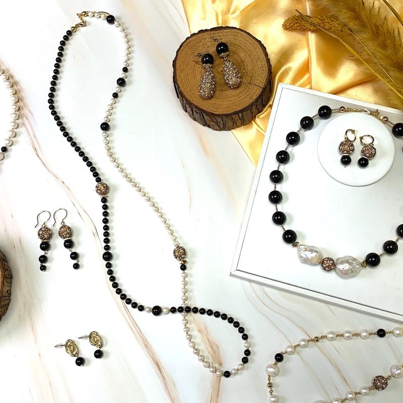 Freshwater Pearls With Obsidian Statement Long Necklace image