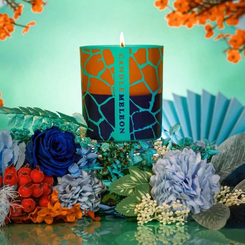 Orange Giraffe - Colour Changing Soy Wax Wood Wick Candle - Rose, Jasmine & Vanilla Orchid 200G image