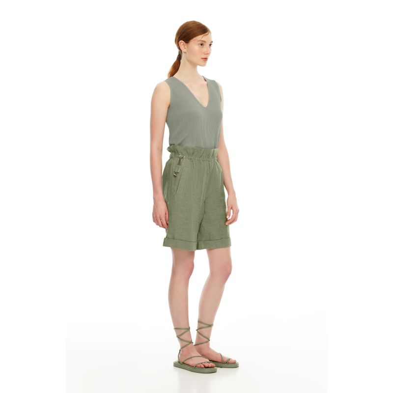 Pamira Bermuda Short Musty Green image