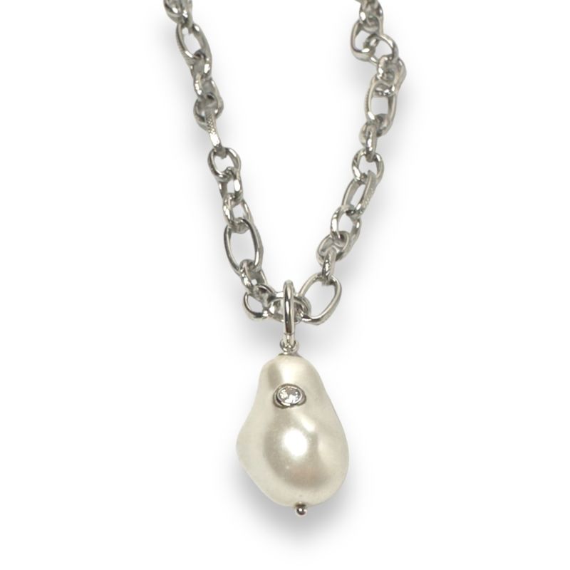 Paris Baroque Pearl Double Clasp Necklace In White Gold image