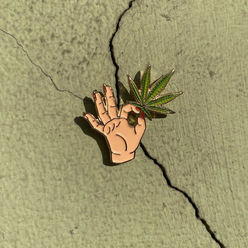 Enamel Pin Cannabis image