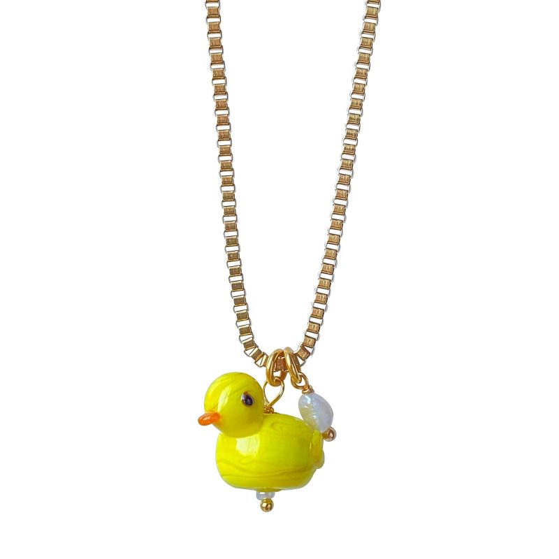 Pearl Necklace Duck Family image