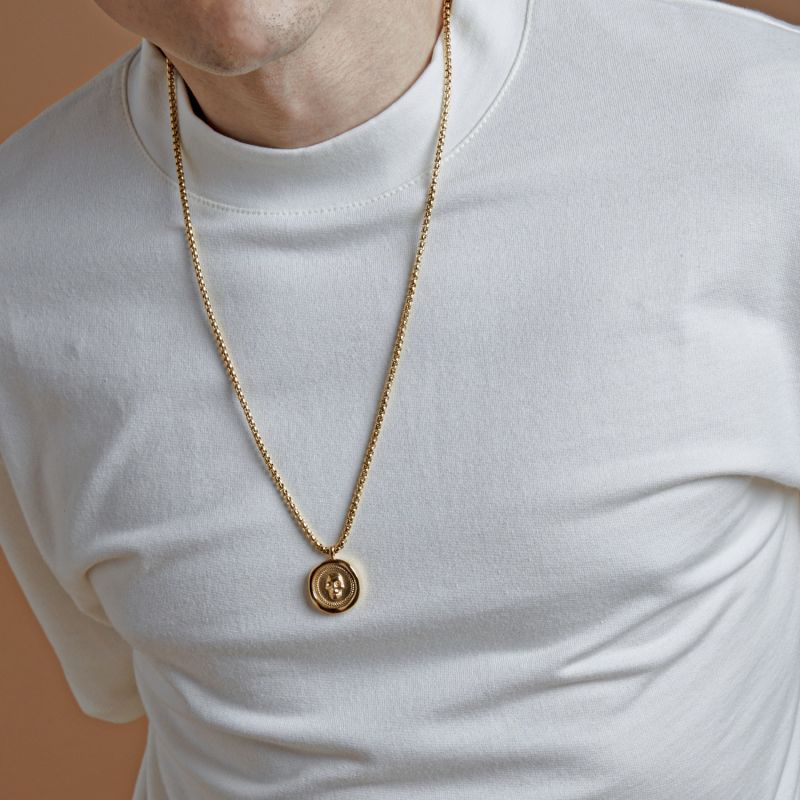 Atticus Skull Seal Necklace In Gold image