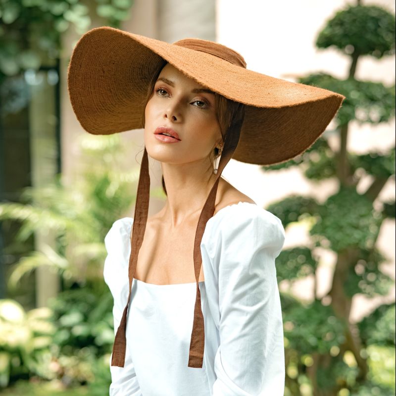 Lola Wide Brim Jute Straw Hat In Havana Brown image