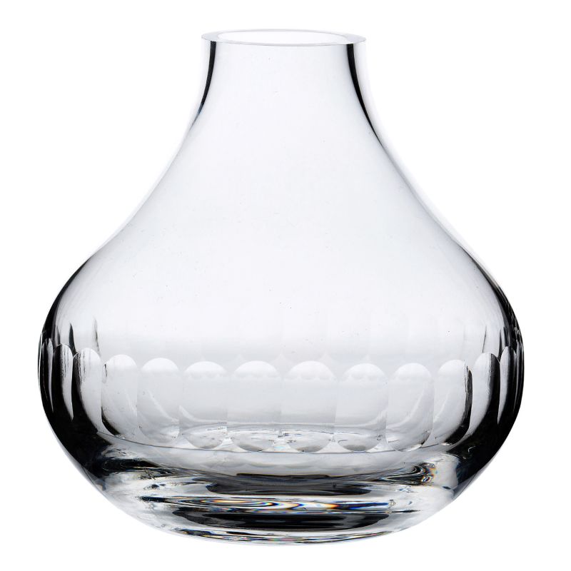 A Hand-Engraved Crystal Vase With Lens Design image