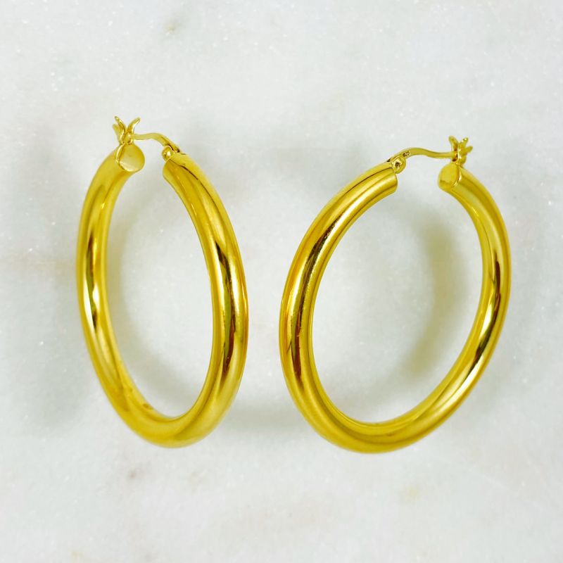 Nina Classic Gold Tube Hoops image