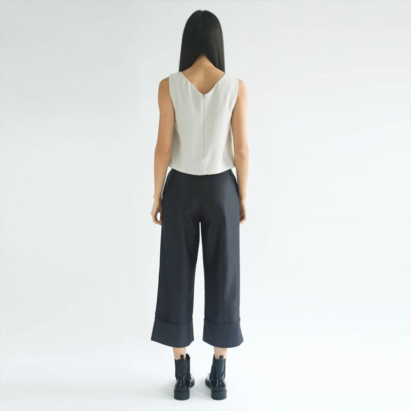 Rosenburg High Waist Wide Cuff Trousers in Graphite Black image