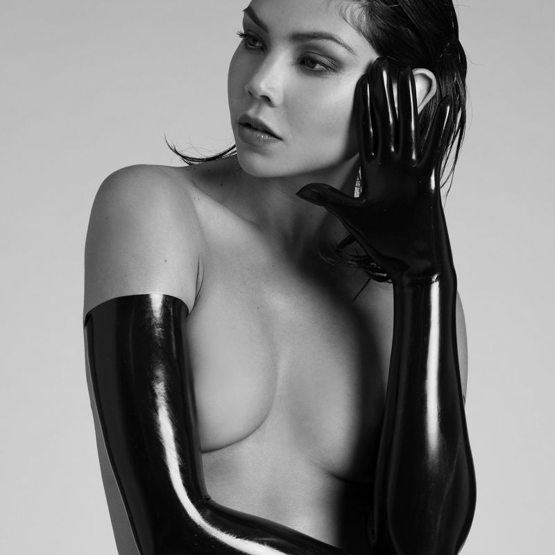 Latex Opera Gloves - Black image