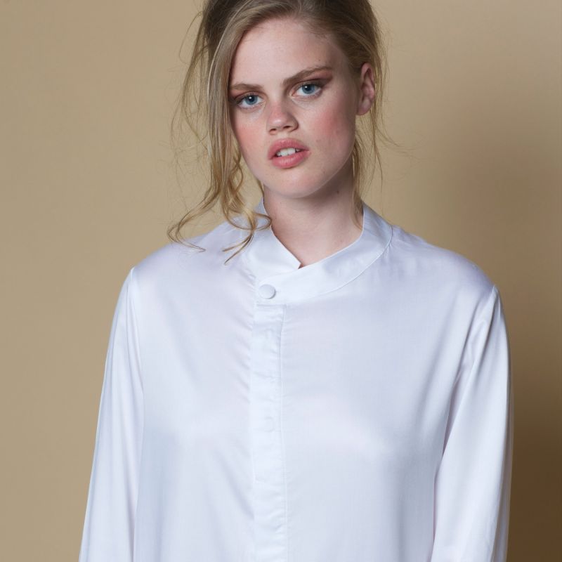 Vegan Silk Bamboo Boyfriend Shirt White image