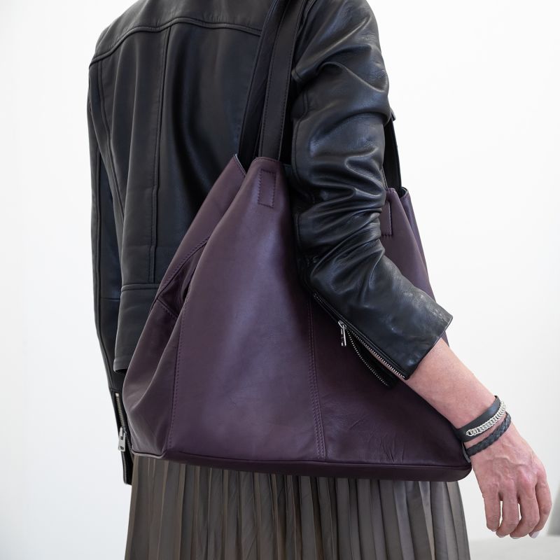 Mary Tote In Plum image