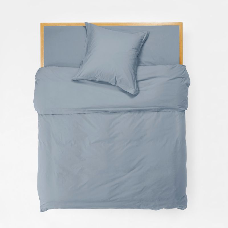 Queen Fitted Sheet In Half Blue image