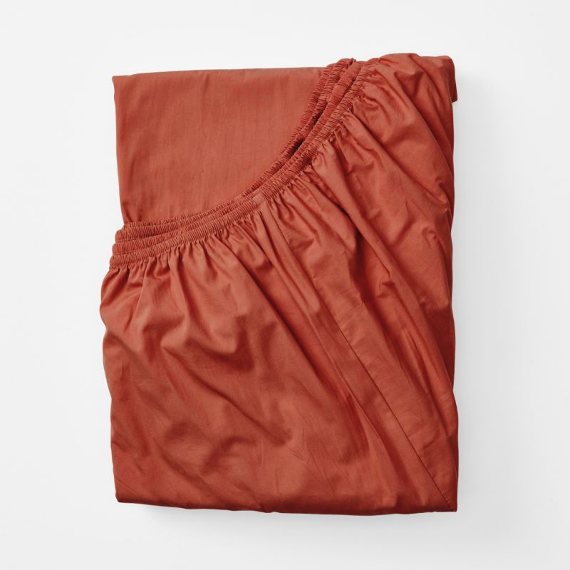 Queen Fitted Sheet In Ochre Red image