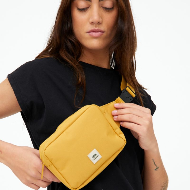 Reef Crossbody New Mustard image