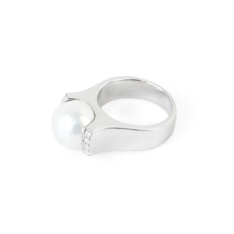 Glamour Muse Elixir Ring White Gold image