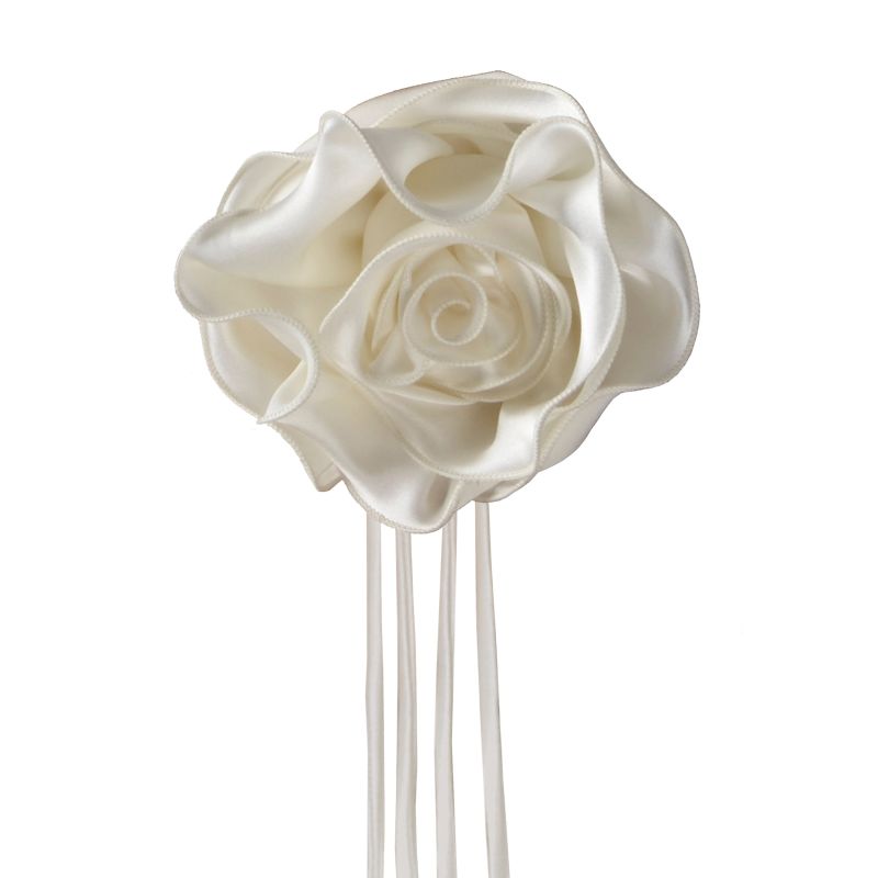 Rose Brooch Ecru image