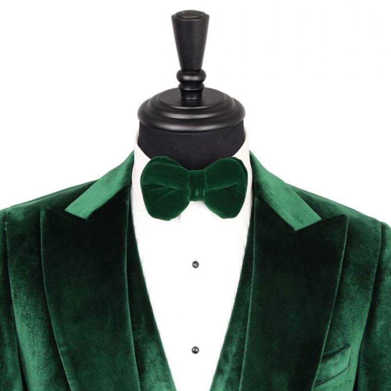 Maison Velvet Single Breasted Peak Lapel Three Piece Suit – Green image