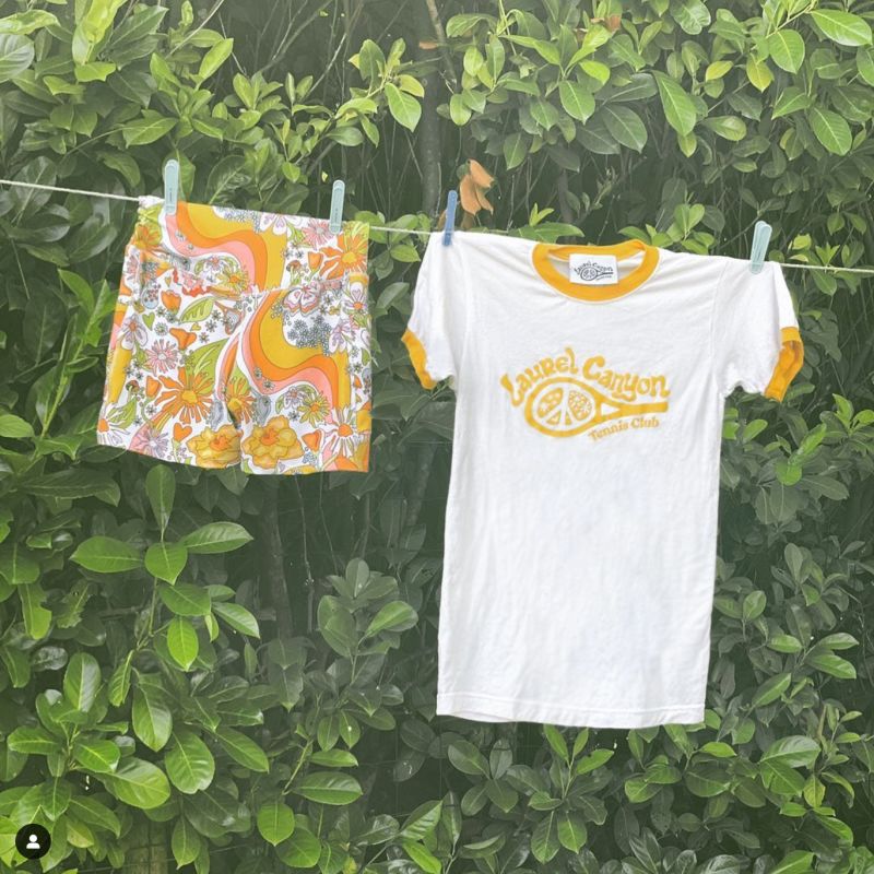 Ringer Tee In Vintage White / Mellow Yellow image