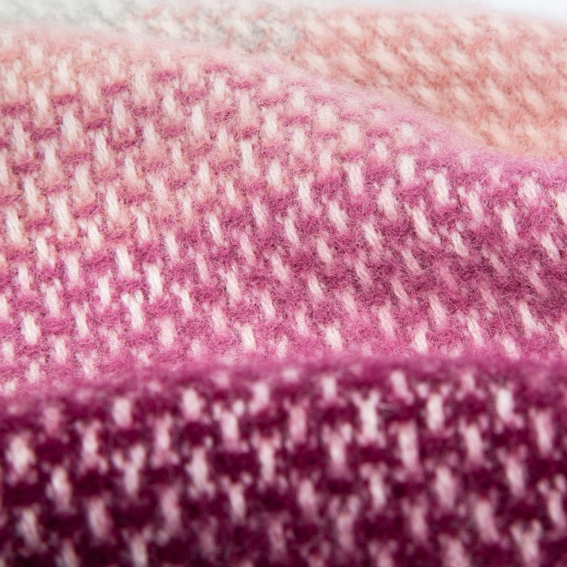 Super Fluffy Pure New Wool Blanket - Pink & Purple image