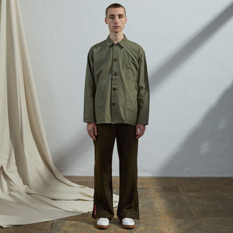 The 3001 Buttoned Overshirt - Army Green | Uskees | Wolf & Badger