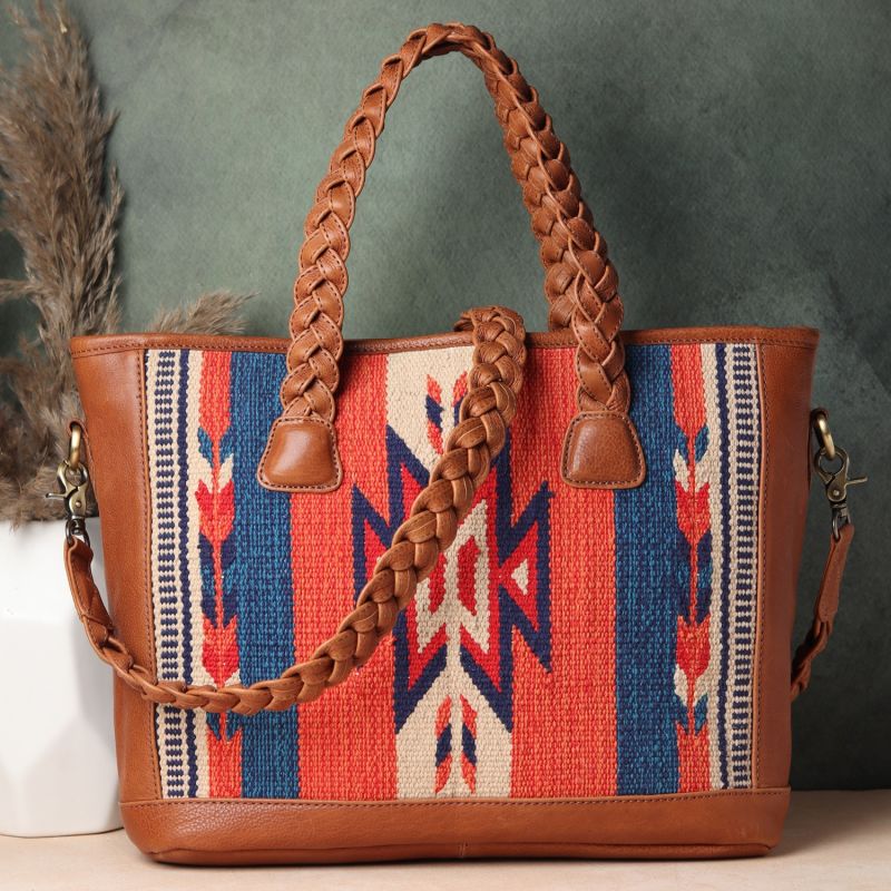 Samah Kilim Tote image