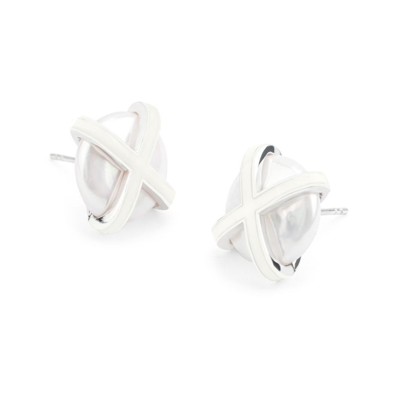 Signature XO Only Pearl With Enamel Cloud White Earrings image