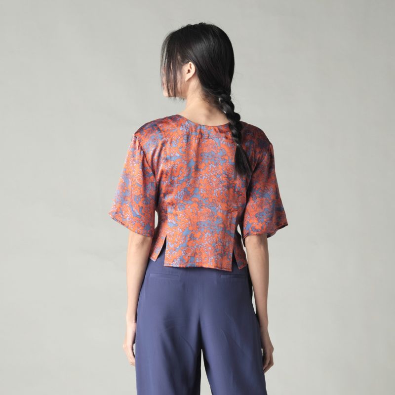 Silk Blouse - Hoa Fire | Metiseko | Wolf & Badger