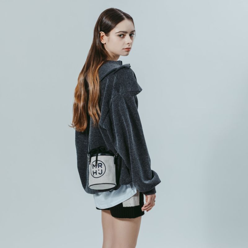 Canvas Mini Bucket Bag - Soe - Black image