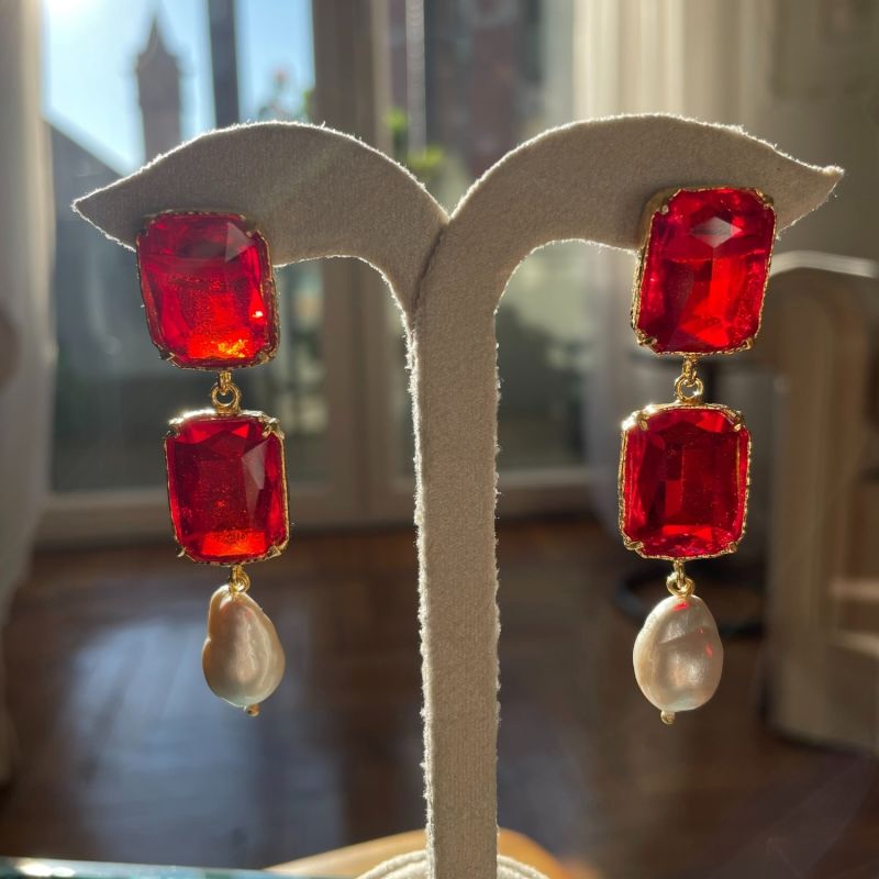 Sloane Earrings - Emerald Red image