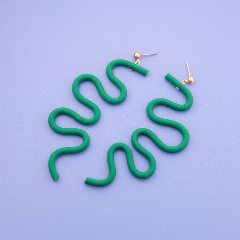 Small Tube Squiggles Dangly Earrings In Emerald image