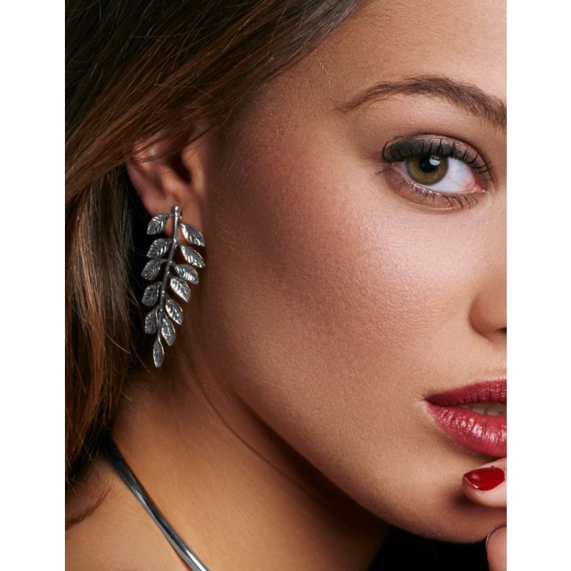 Silver Leaf Veli Earrings image