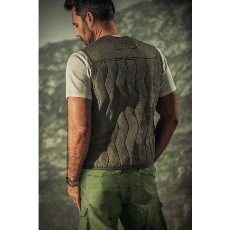 &Sons Flak Quilted Gilet Green image